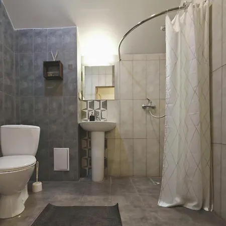Blur Inn Gallery Yerevan Exterior photo